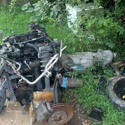 2014 Chrysler 300s Awd  And Rear End 