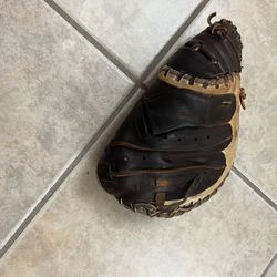 Mizuno Lefty Catcher Glove 