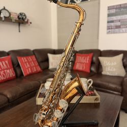 VITO Tenor Saxophone