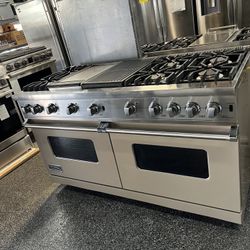 Viking Professional Custom Series Gas 60 Inch Range With Double Oven