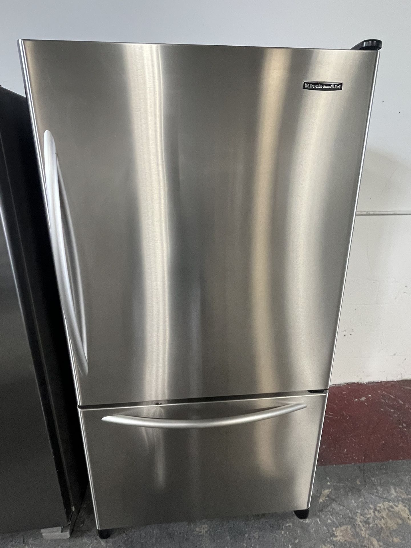 Refrigerator Kitchenaid 36”
