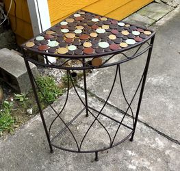Corner table