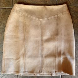 White House Black Market Womens Camel Tan Brown Faux Suede Mini Skirt Size 2 EUC
