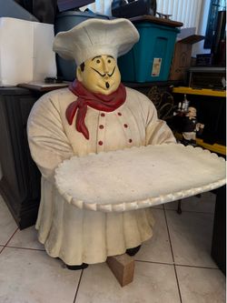 Statue, big Chef with removable tray