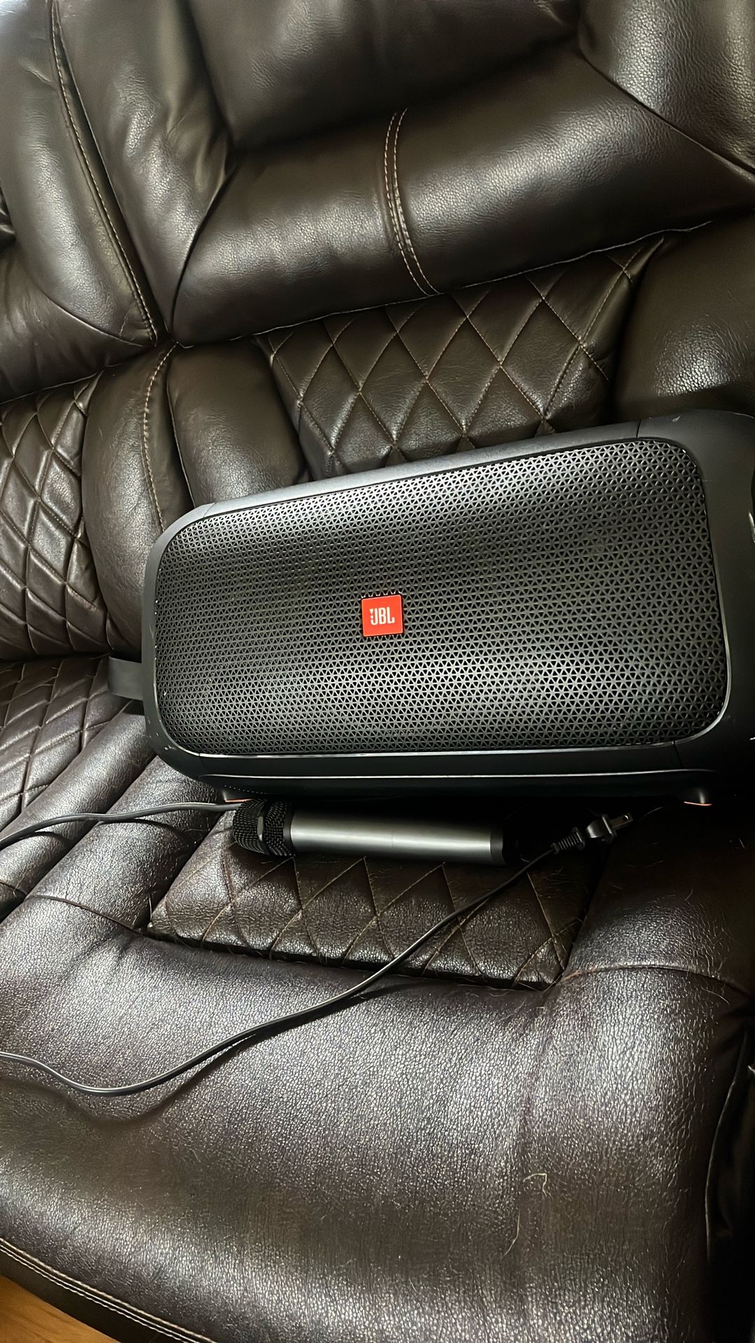 JBL PARTYBOX ON THE GO