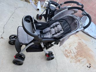 2 Jeep Unlimited Reversible Handle Strollers