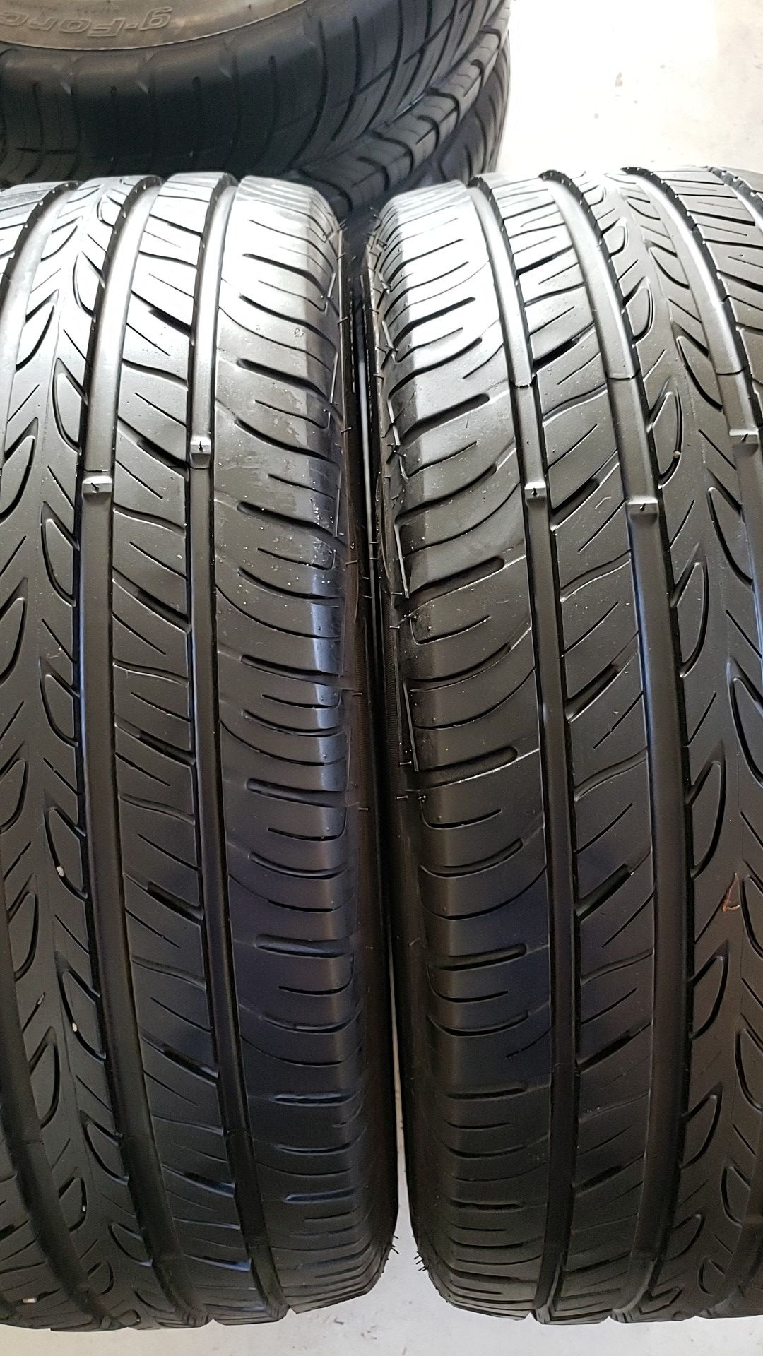 Prime wall in good condition 2 tires 235 50 18 90% tread