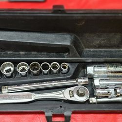 CRAFTSMAN 13 PCS 3/8" DRIVE 12 PT SET