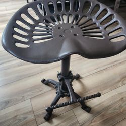 3 Adjustable Metal Stools