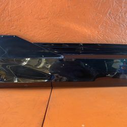 2019 - 2022 Audi E-Tron Right Passenger Rear Door Trim Molding OEM 4KE853060A