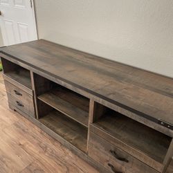 Tv Stand/ Mueble para Recámara o Sala