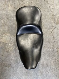 La Pera Harley Touring Seat