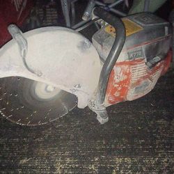 Husqvarna Concrete Saw w/ Blade