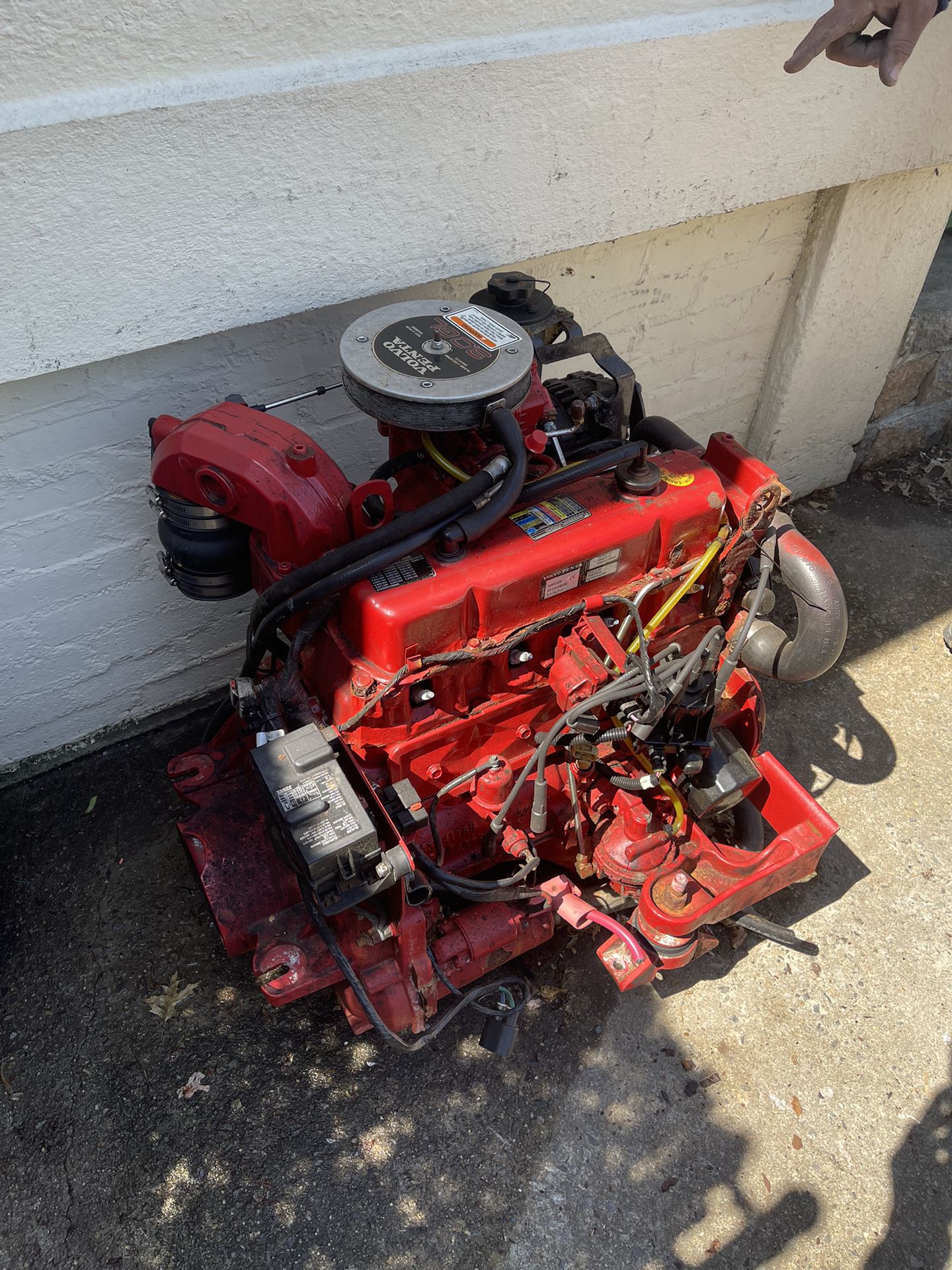 Volvo Penta Motor For Parts Make Offers 