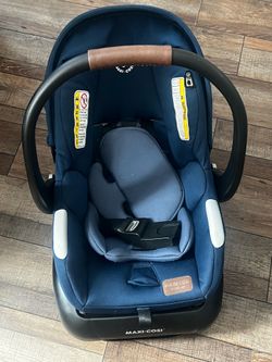 Maxi cosi car seat