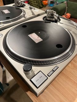 Technics 1200 MK2 Pair