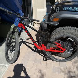 2021 Trek Fuel EX7 Full Suspension 