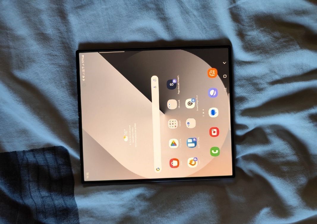 Samsung Galaxy Z Fold 6