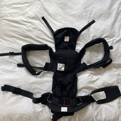 Ergobaby Omni 360 Baby Harness