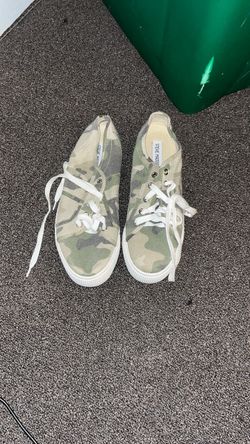 Steve Madden Camo Canvas Sneakers