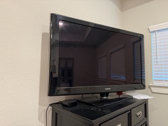 47” Samsung TV