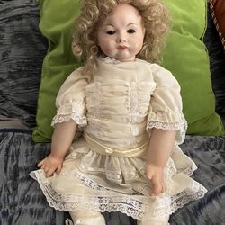 Old Doll 21 Inch 