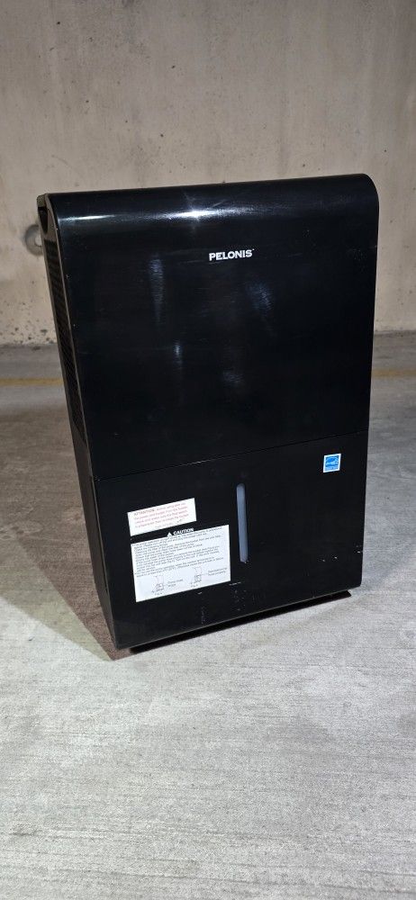 Dehumidifier 1 Montth Old