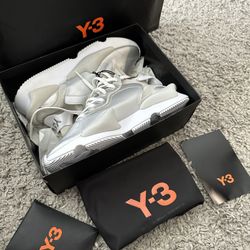 Y3 Kaiwa Silver Gray New Adidas Designer Sneakers Shoes for Sale in  Aventura, FL - OfferUp