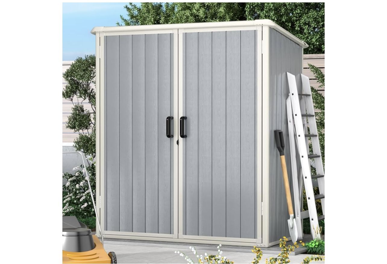 NEW IN BOX,3x5 Resin Storage Shed( No Shelf