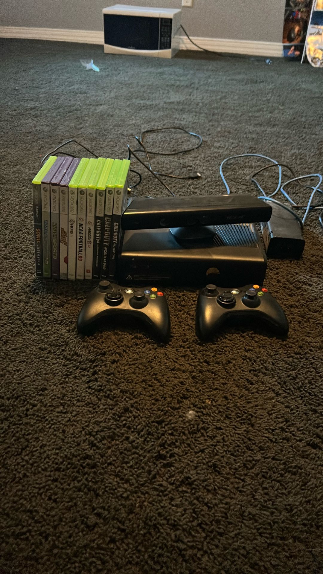 Xbox 360 With 2 Controllers And 10 Games
