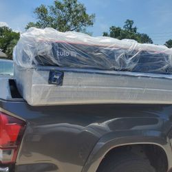 king sizes new thick pillow top bed can deliver 