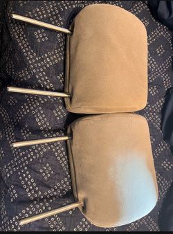 Toyota Tacoma headrest 2005, 2006, 2007, 2008, 2009, 2010, 2011 Toyota Tacoma headrest