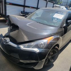 15 Veloster Rear Bumper Trunklid Wheels And Tire 