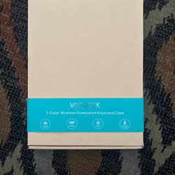 VOPOTEK iPad 10th Generation 2022 Keyboard Case 