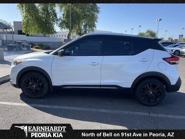 2020 Nissan Kicks