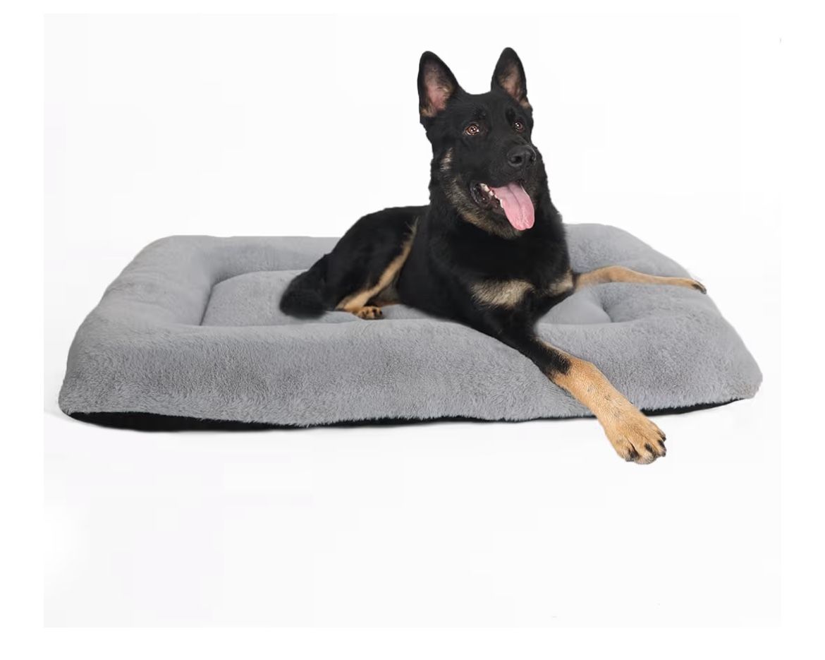 Soft and Cozy Crate Bed for Large Dogs, 42 Inch Pad With Faux Fur and Pearl Cotton, Anti-Slip Bottom, Perfect for Dogs With Joint Issues up to 80 lbs,