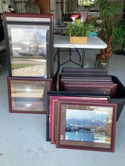 Lot of High End Matted Frames (26)