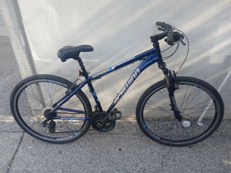 Men's 700c Aluminum Schwinn Trailway Hybrid Bike