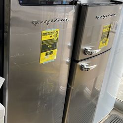 Mini Fridge Or Mini Freezer