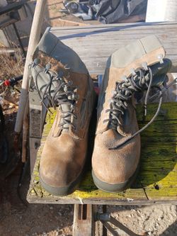 Boots  size 91/2