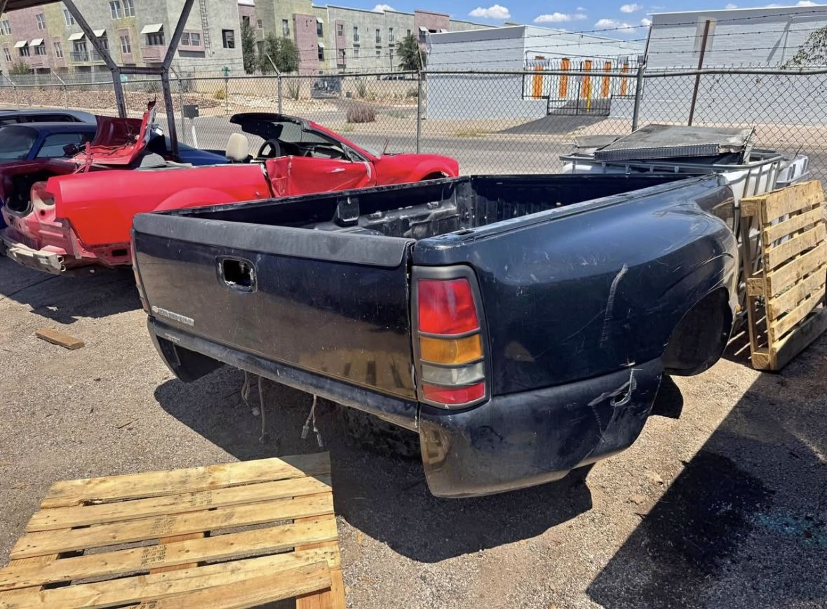 99-07 chevy silverado / gmc sierra 3500 dually bed