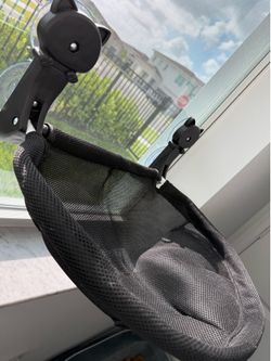 New foldable window-mounted cat bed/hammock