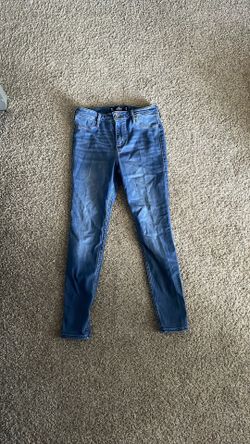 Hollister 9