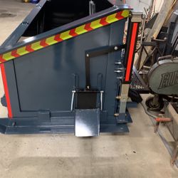 Capacity Black Top Drag Box 