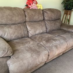 Power Reclining Sofa