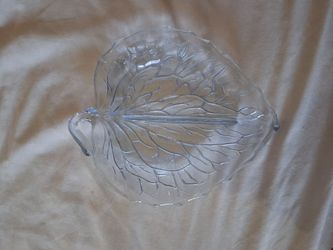 Vintage Clear Glass Leaf Shaped Candy Dish | Decorative Serving Tray