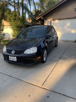 I'm asking for $ 1000, the only thing that doesn't work for him is the engine or a better offer, everything else works for him.