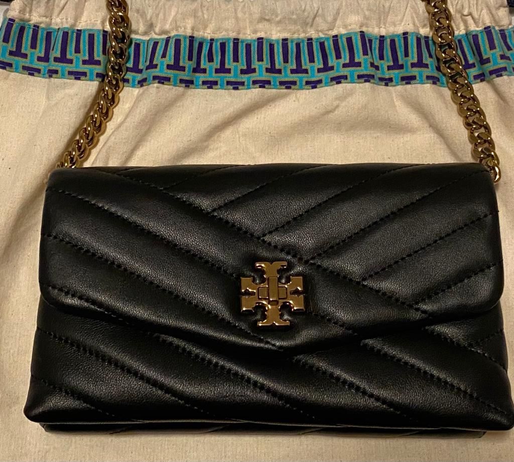 TORY BURCH KIRA CHEVRON CHAIN WALLET