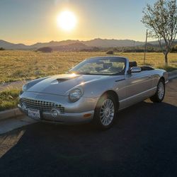 LOW MILES 42k – 2004 Thunderbird Convertible – Clean Title – V8