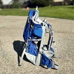 Like New - Thule Sapling Elite Child Carrier with Removable Backpack